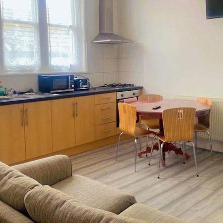 Entire Two Double Bedrooms Flat N4 Грейт-Ярмут Екстер'єр фото