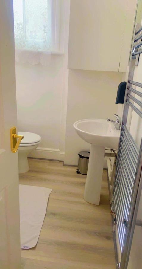 Entire Two Double Bedrooms Flat N4 Грейт-Ярмут Екстер'єр фото
